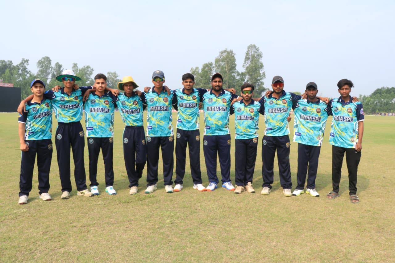Teal jersey team